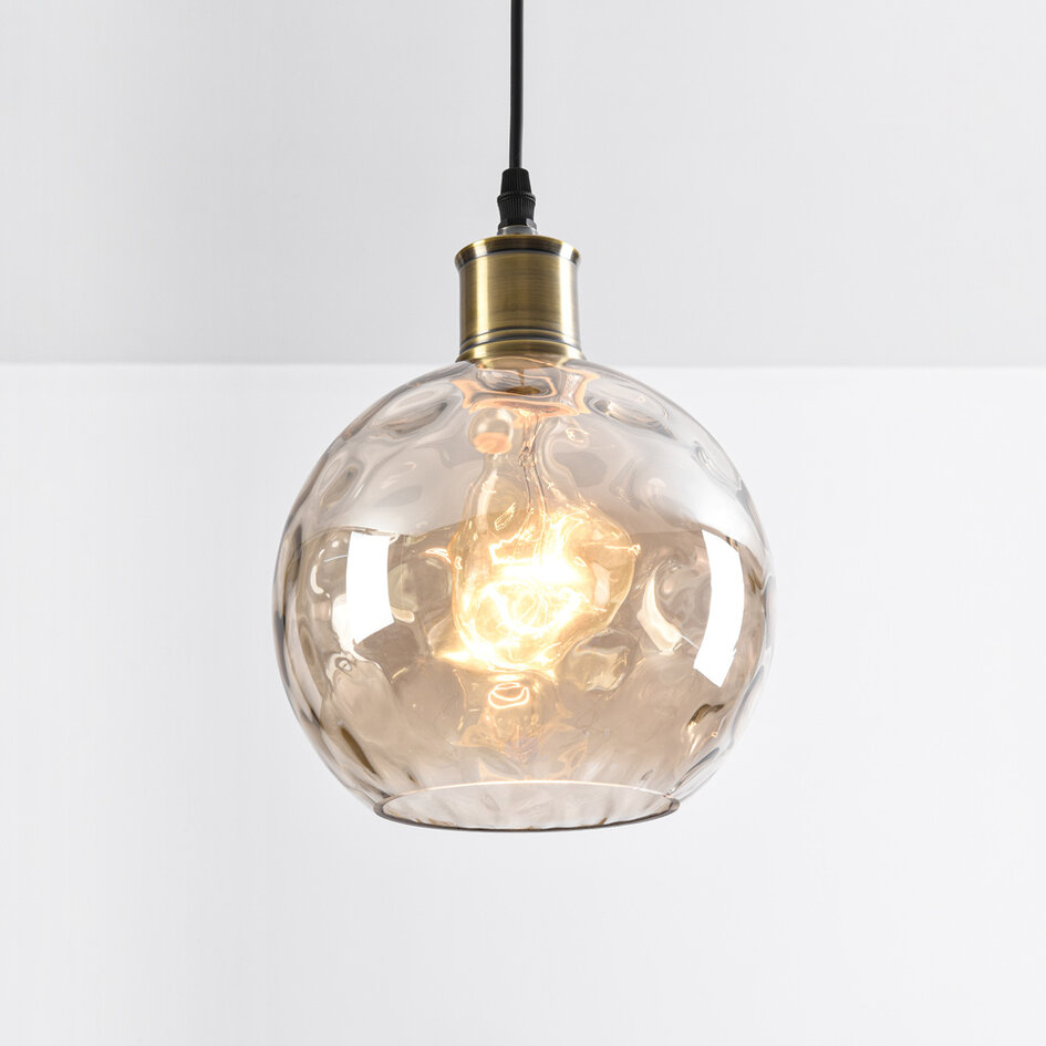 1-lichts hanglamp Lotte - cognac glas met bolling