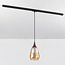 1-fase rail hanglamp Noi met amber druppelvormig glas en donkere houtoptiek