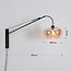 Wandlamp Dasha zwart met draaibare, uitschuifbare arm en amber glas