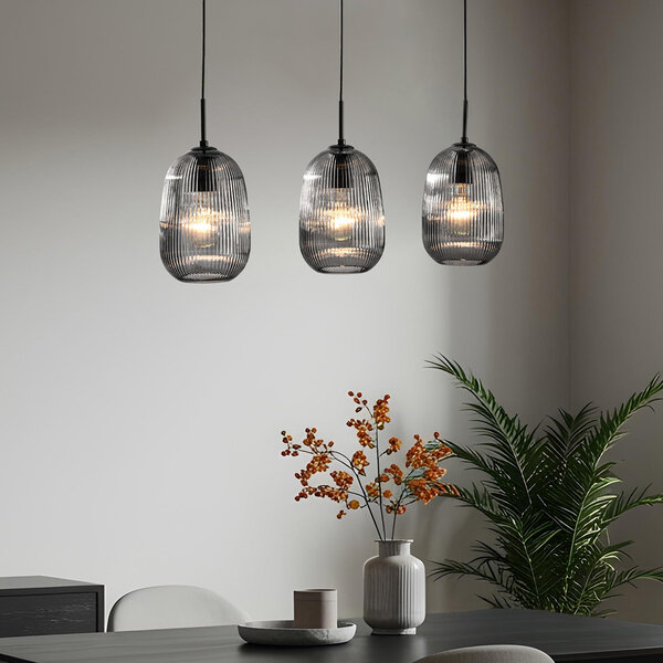 Moderne hanglamp Melora met geribbeld rookglas, 3-lichts