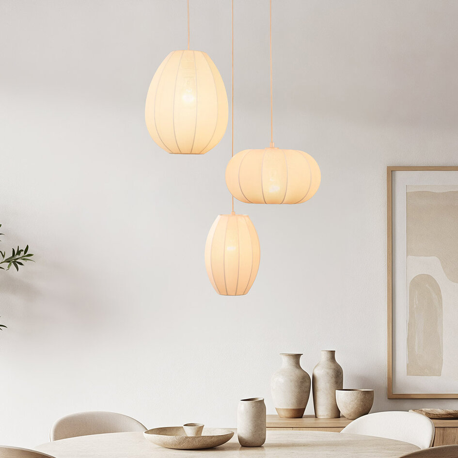 3-lichts japandi hanglamp met beige stoffen lampionnen - Fabrica