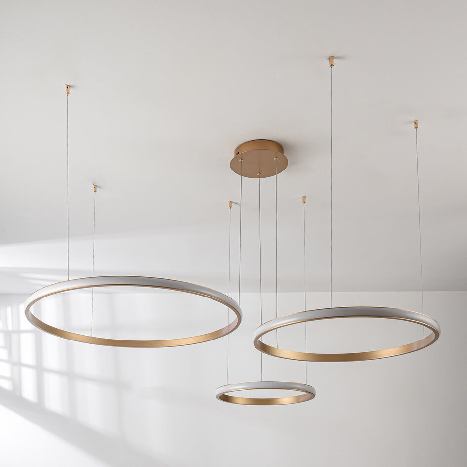 Design hanglamp Seluna met drie 3-staps dimbare ringen