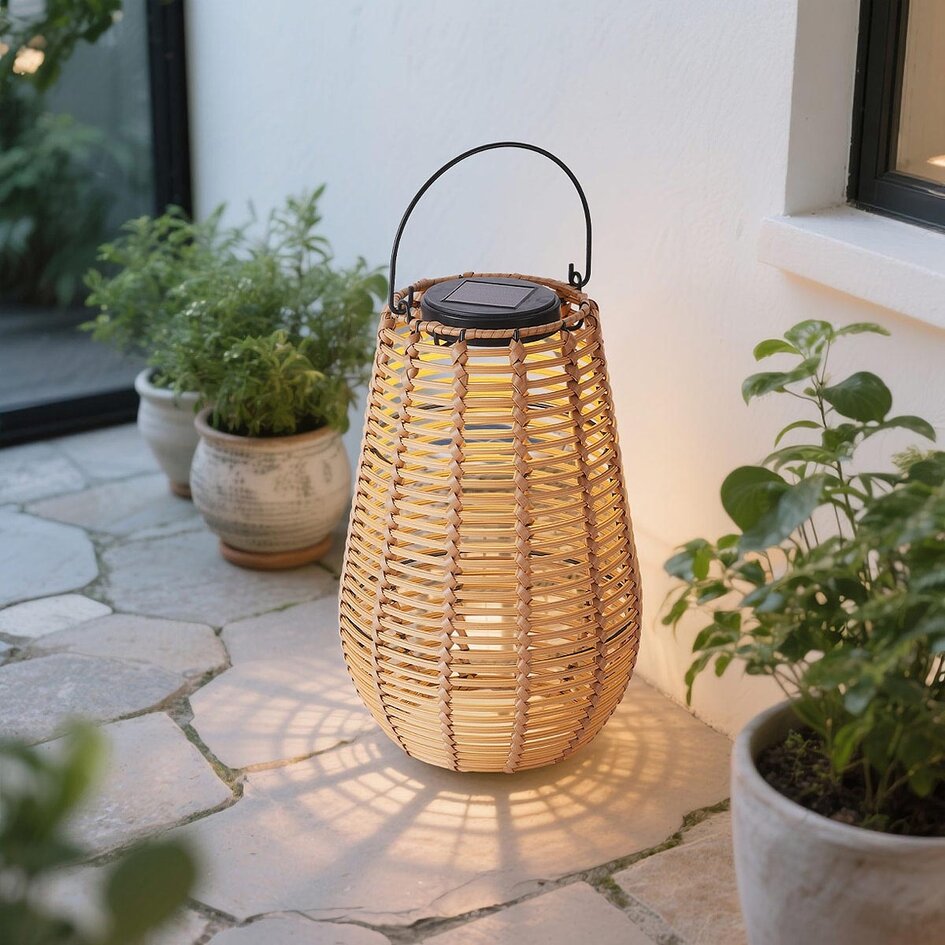 Solar tafellamp Suya van rotan