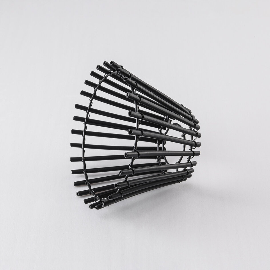 Prikkabel kap in rotanlook - zwart