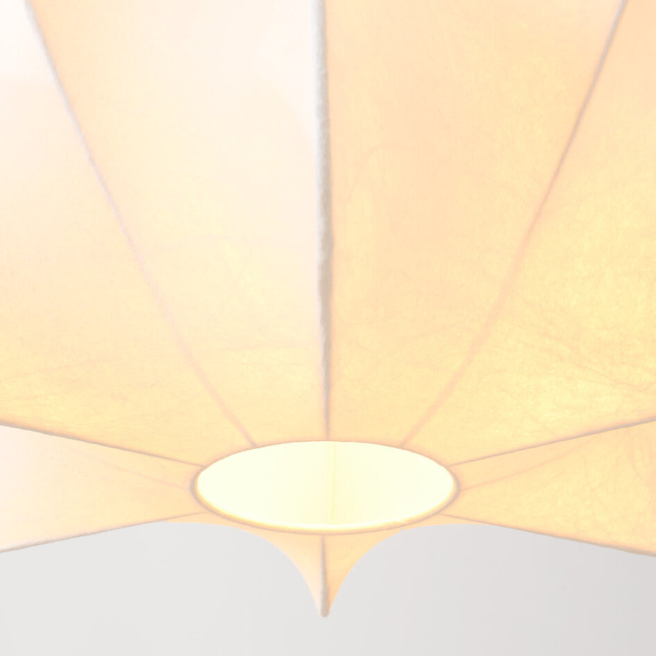 Witte minimalistische hanglamp Ame met zijden kap