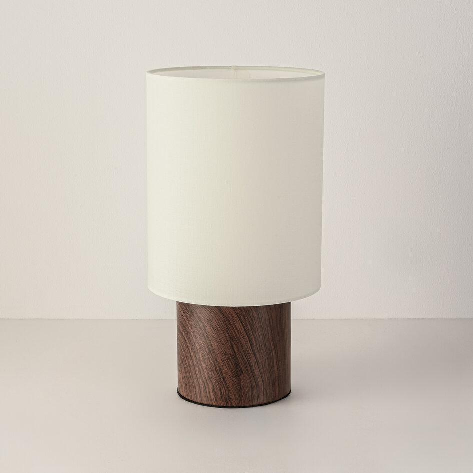 Tafellamp Koja met walnootlook en stoffen kap