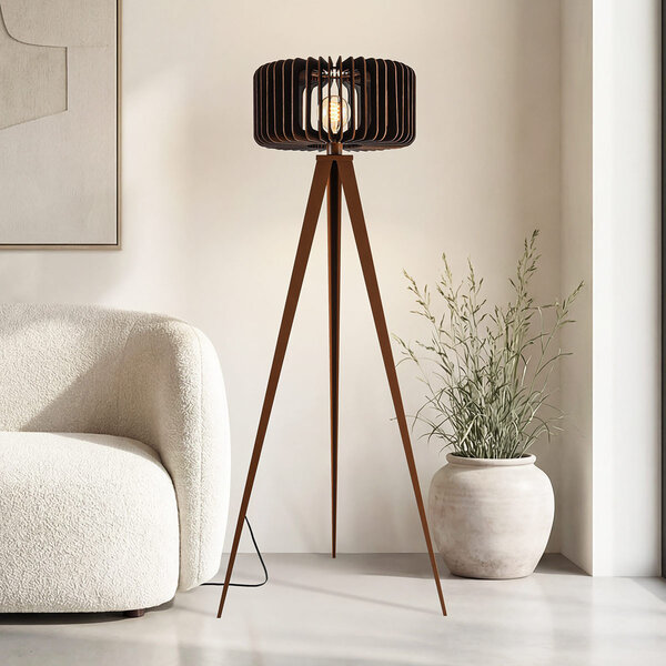 Vloerlamp Oakly met metalen driepoot en houten kap in walnootlook