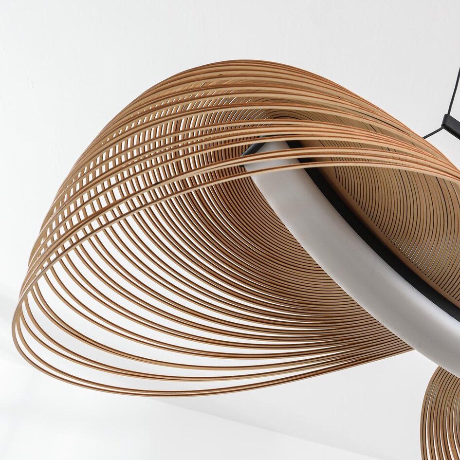 3-staps dimbare hanglamp Shella in hout en zwart