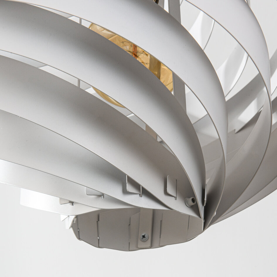 Hanglamp Perla - wit gelaagd design van ijzer