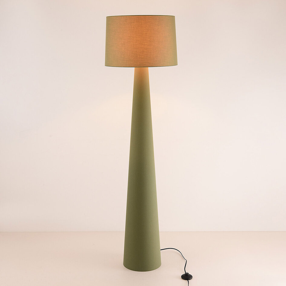 Vloerlamp Rumi in groene stof