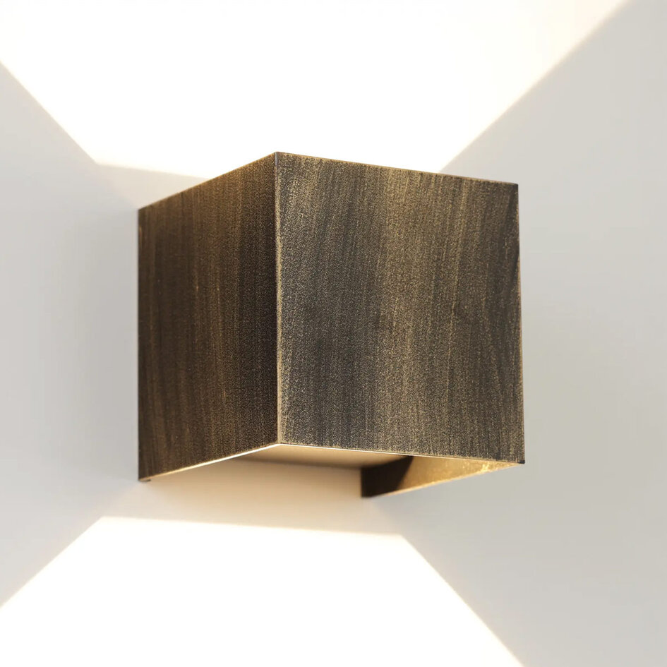 Buiten wandlamp Oliver - Zwart met geborsteld goud