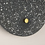 Wandlamp Vero rond van cement en melkwit glas met donkergrijze terrazzo look