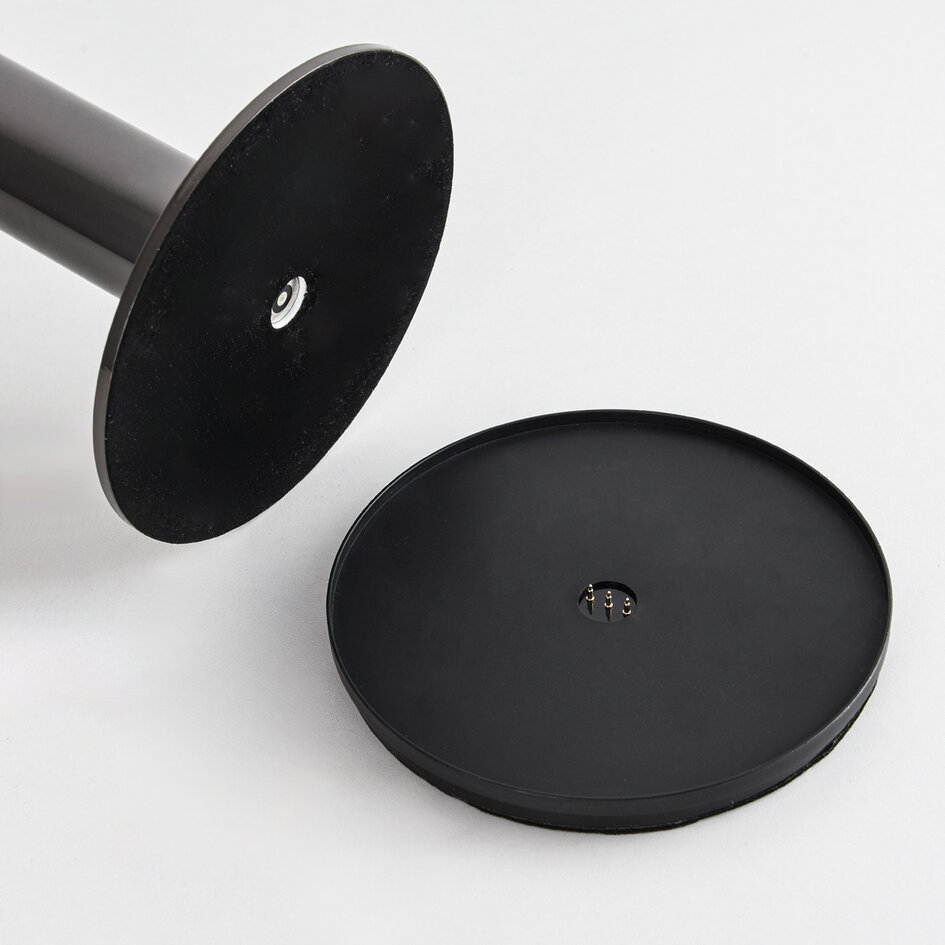 Oplaadbare tafellamp Zarya met touch dimmer, melkwit glas en laadstation