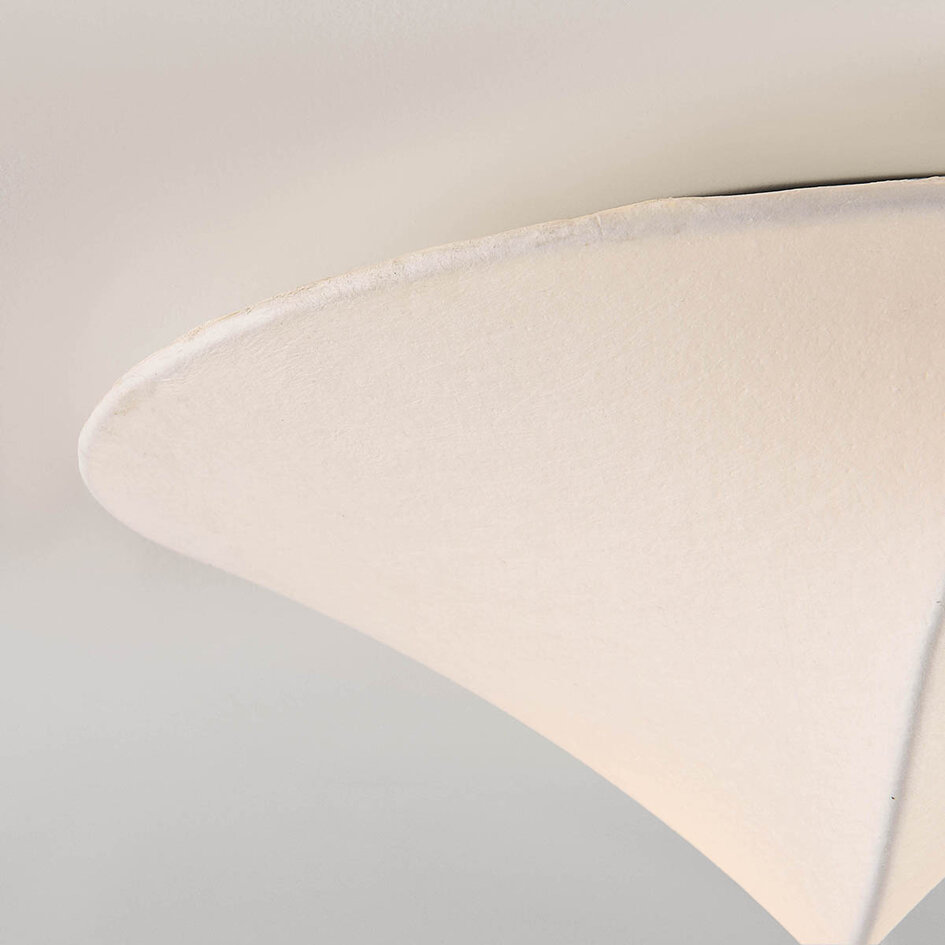 Plafondlamp Korena met vloeiende vorm en zijde-look kap - wit