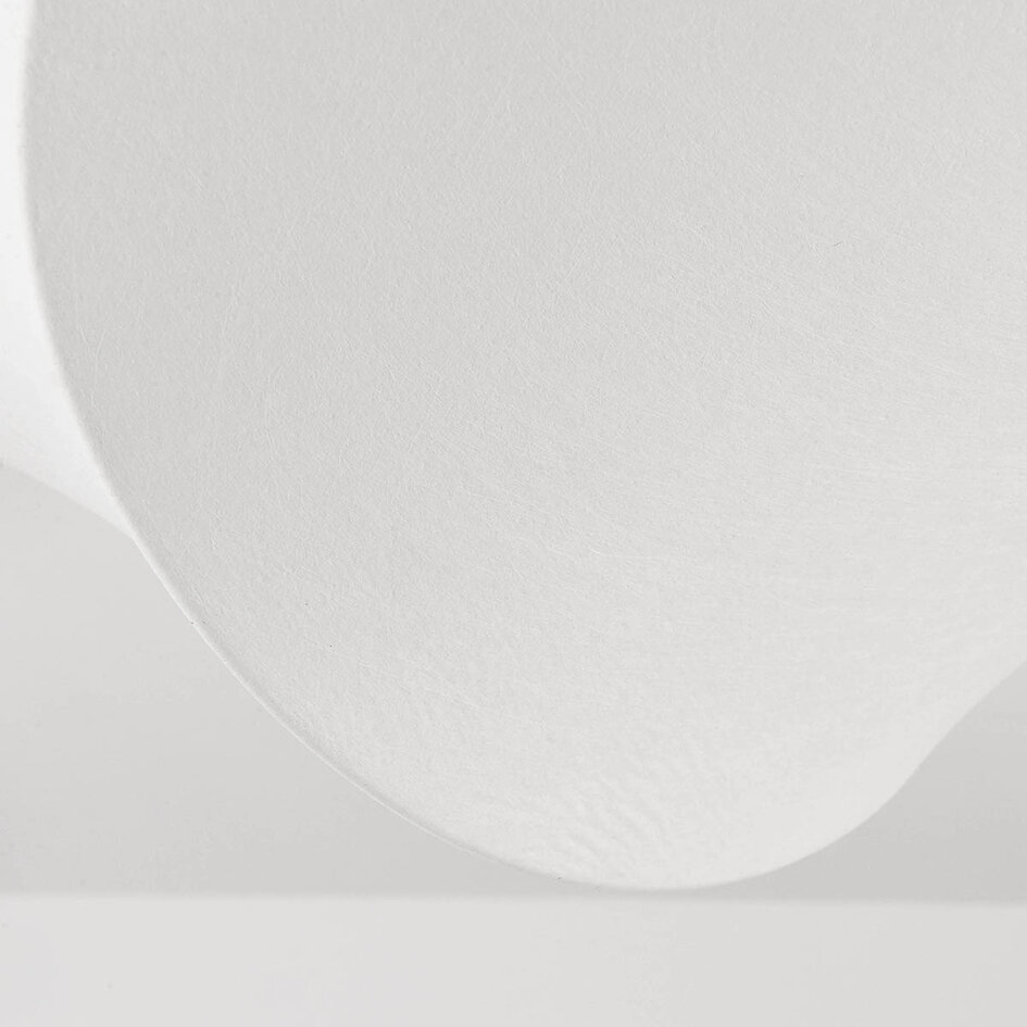 Plafondlamp Korena met vloeiende vorm en zijde-look kap - wit