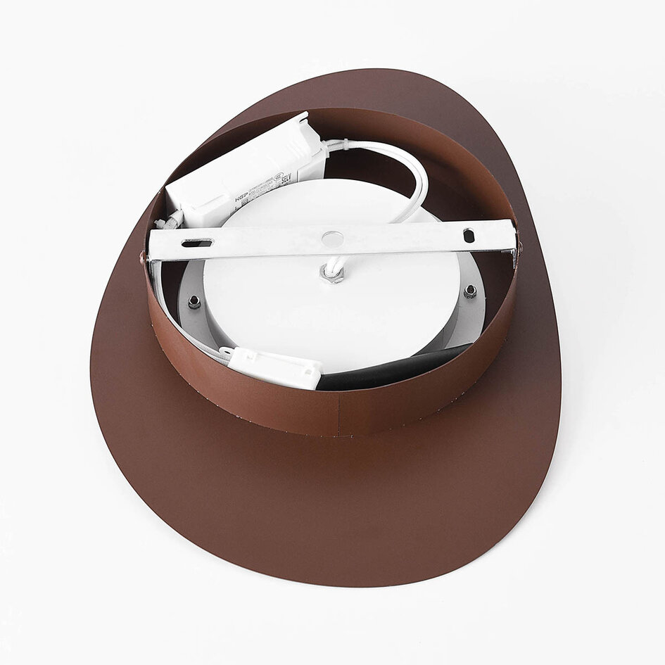 Moderne wandlamp Aralya in bruin met organische vorm