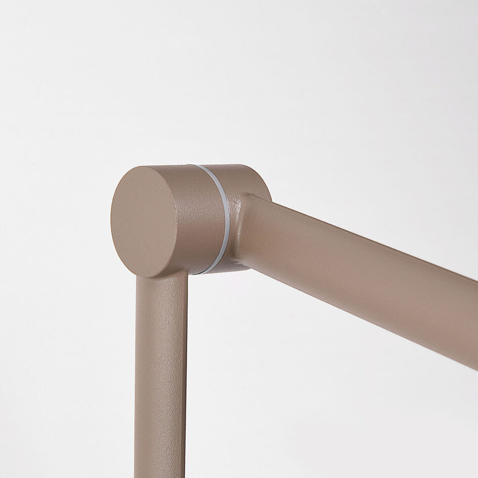 Wandlamp Mellow taupe met verstelbare arm en tweezijdig licht