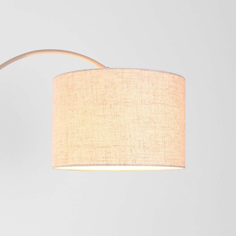 Moderne staande booglamp Lerava beige met linnen kap