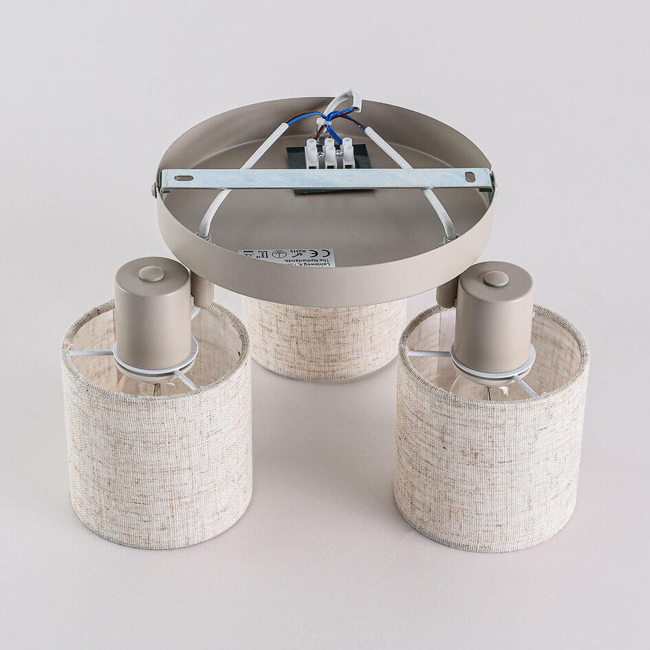 Beige plafondlamp Avan met 3 verstelbare linnen kappen