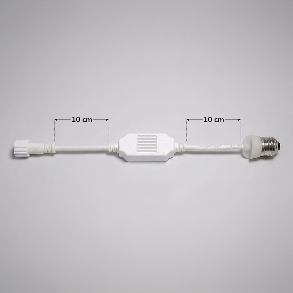 E27 witte koppeladapter om kerstverlichting aan een prikkabel te koppelen