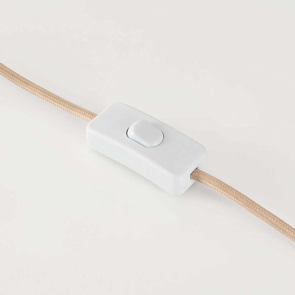 Tafellamp Solva van stof in lichtbeige