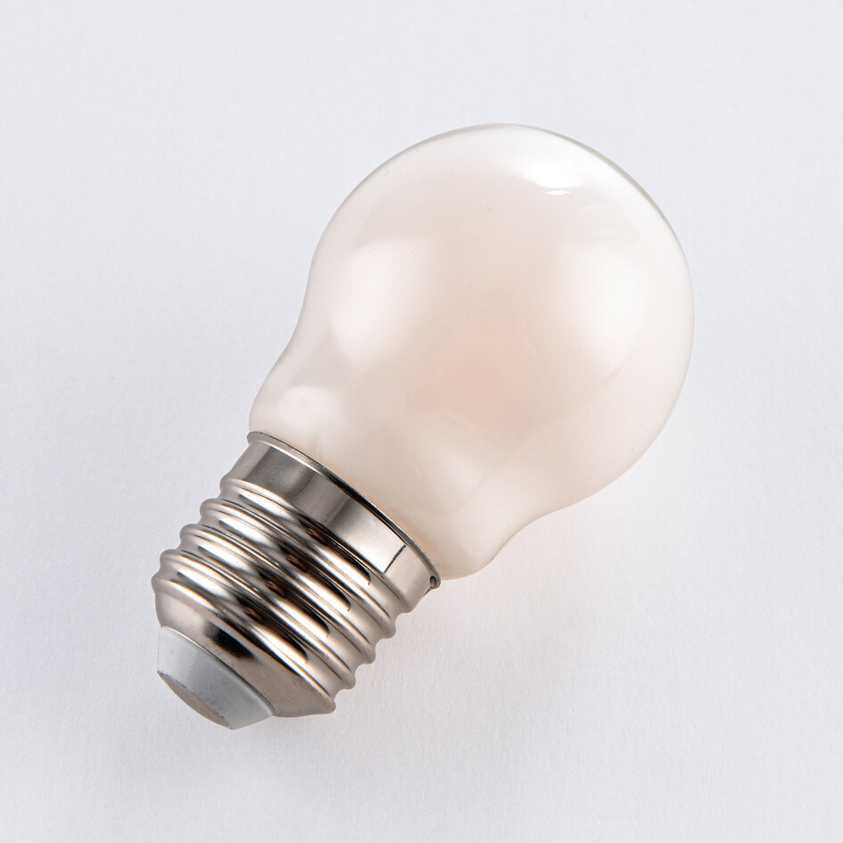 E27 dimbare LED lamp Ø45 met melkwit glas 5,9W 2700K