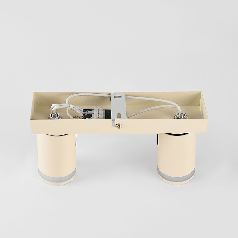 Plafondspot Dotto met 2 draaibare spots in lichtbeige