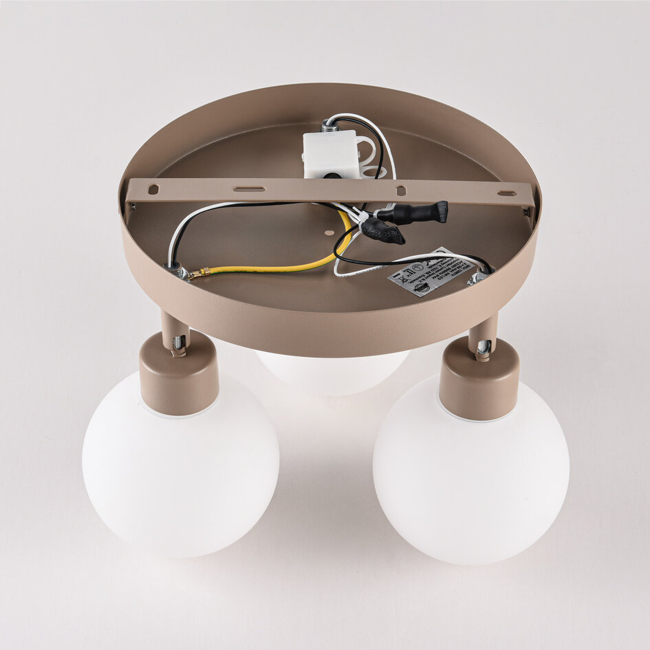 Plafondlamp Zano met 3 draaibare lichtpunten - zandbeige met melkwit glas