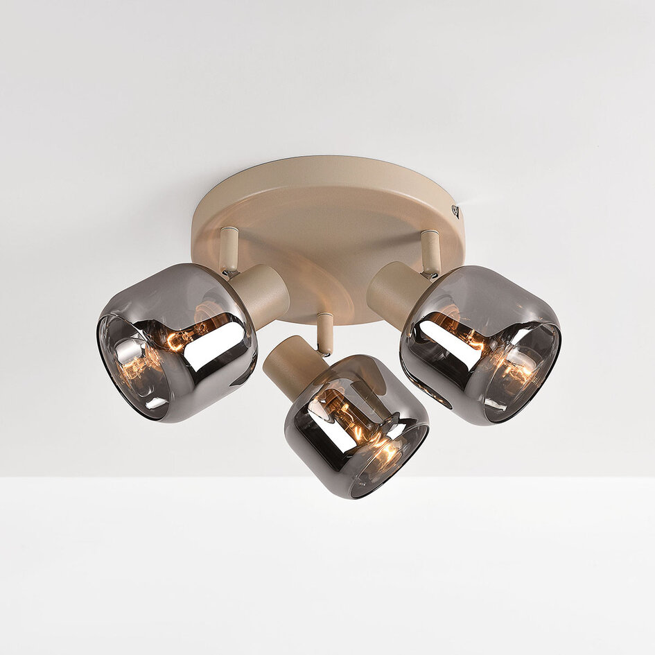 3-lichts draaibare plafondlamp zandbeige met smoke glas en spiegeleffect - Klarina