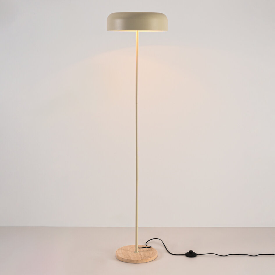 Vloerlamp Arlie met travertinlook voet - beige