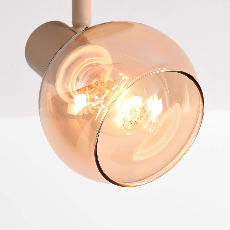Verstelbare wandspot Pilou met amber glas - beige