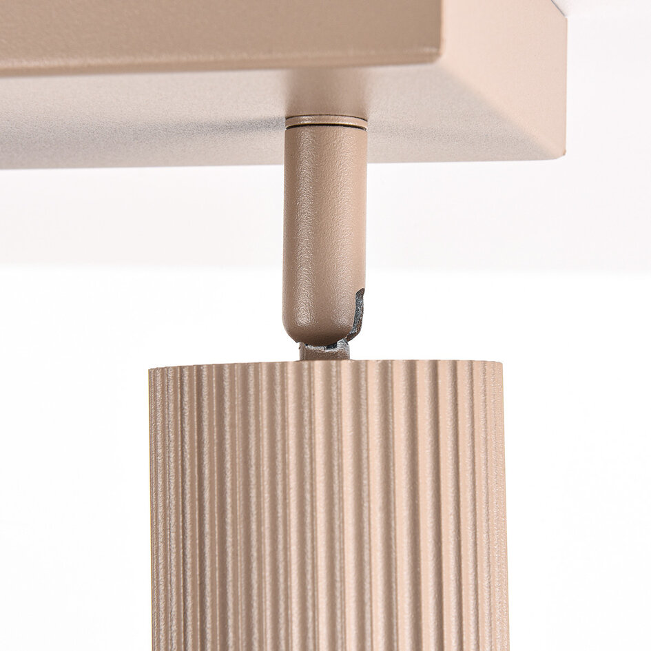 Plafondlamp Blaze met 3 geribbelde, verstelbare spots - zandbeige