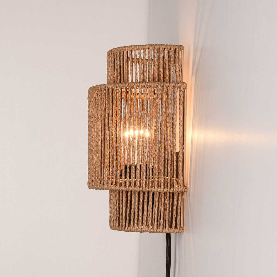 Wandlamp Navira met stekker van handgevlochten touw - naturel