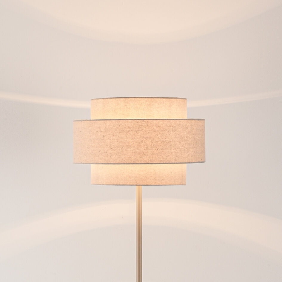 Staande lamp Corry met linnen kap - zandbeige