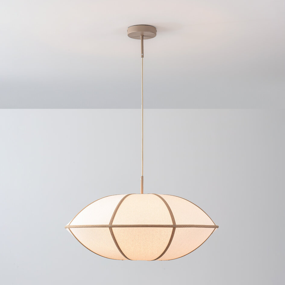 Hanglamp Ovala Ø60 cm - beige linnen kap met bruine accenten