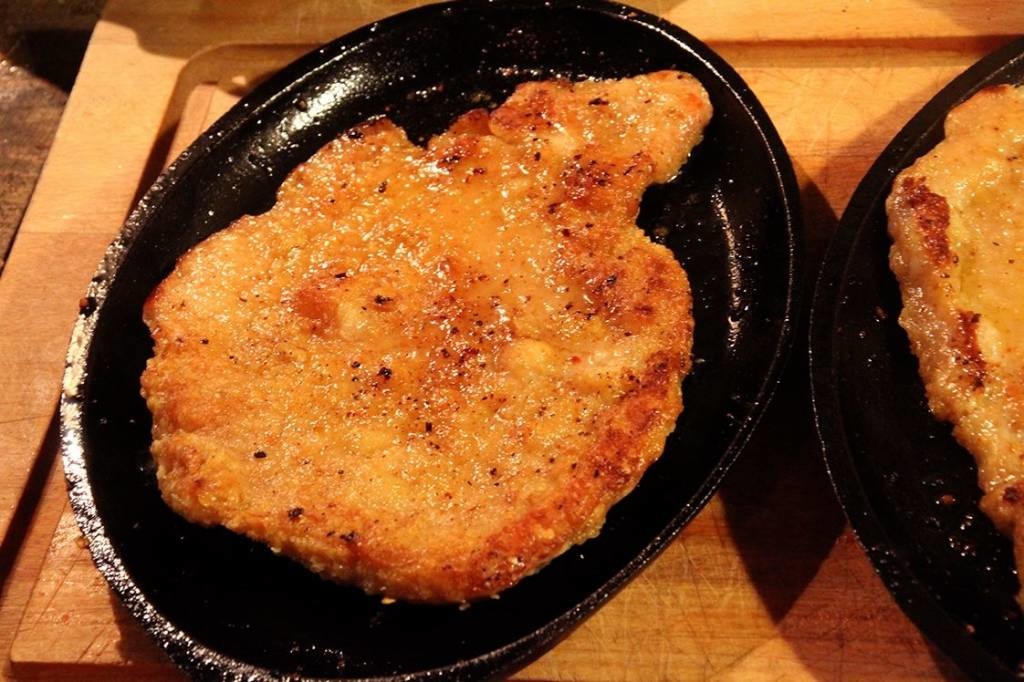 Schnitzel gepaneerd - bovenbil