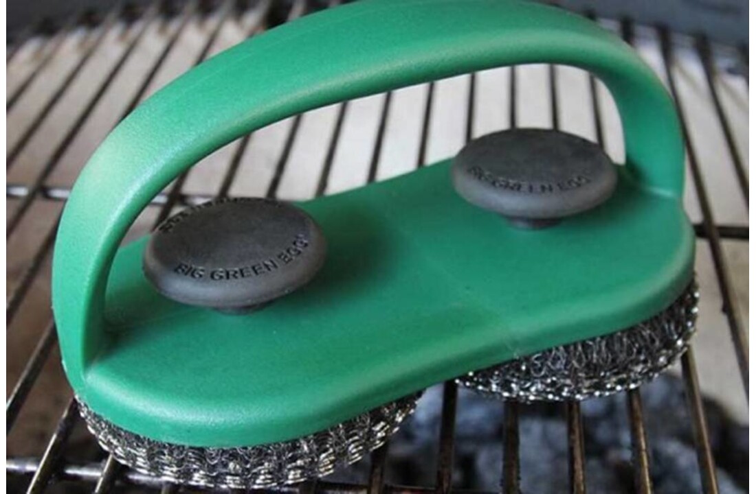 DUAL BRUSH GRID SCRUBBER