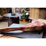 Tomahawk steak
