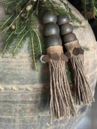 Aura Peeperkorn Kerst hang ornament  met bol Aura Peeperkorn Kerst hang ornament  met bol