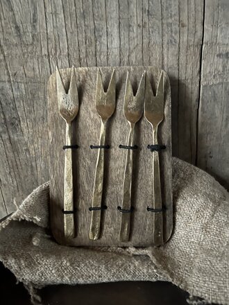 Aura Peeperkorn Vorkset van 4 stuks large  gold  Aura Peeperkorn