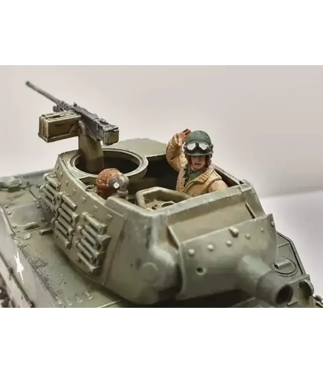 M8 Scott / M5A1 Stuart