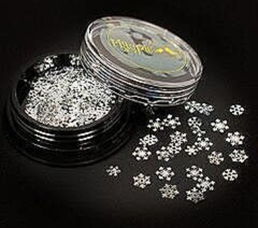 Magpie Silver Snowflakes Slices No10