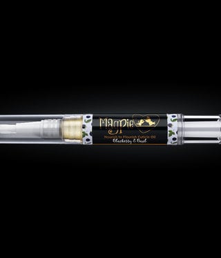 Magpie Cuticle Oil Pen Blackberry