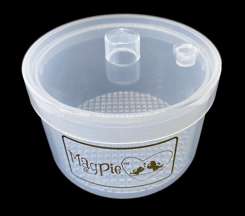 Magpie Tool Cleaning Pot