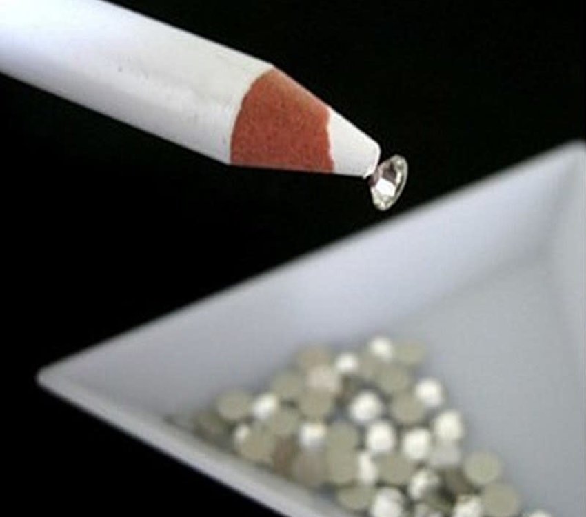 White  Picker up Pencil