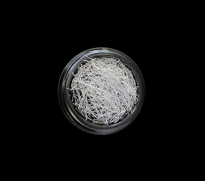 Magpie Silver Strands