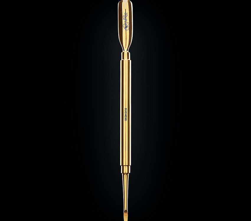 Magpie Duchess Scoop Cuticle Tool