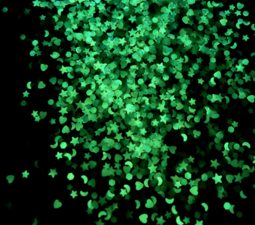 Magpie Glow in the Dark Mix Shape Pot