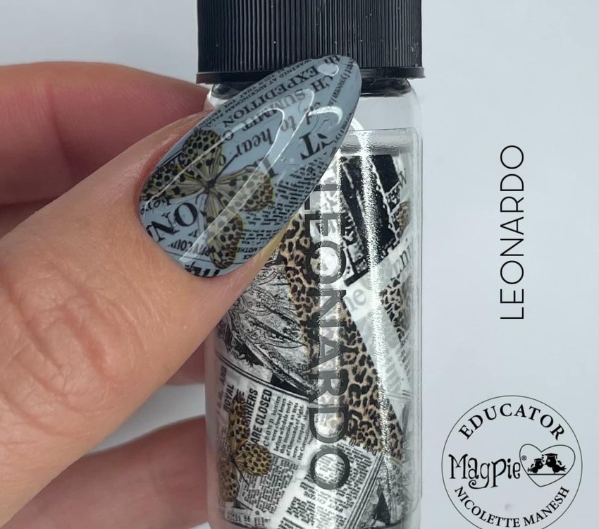 Magpie Leonardo Foil