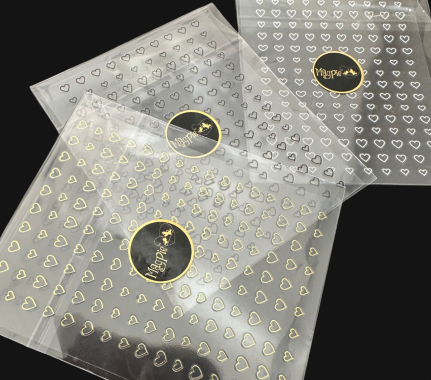 Magpie 193 Heart Sticker Black